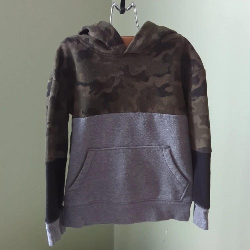 Jumping Beans Camo Hoodie gray green 4t